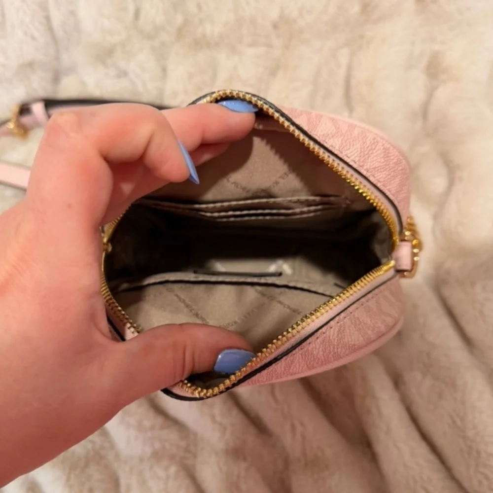 Michael Kors Blush Pink Monogram Crossbody Bag - Picture 3 of 3